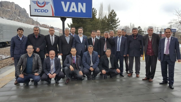 GENEL BAŞKAN CANKESEN VAN''DAKİ HİZMET KOLUMUZ BAĞLI İŞ YERLERİNİ ZİYARET ETTİ