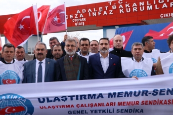 Sincan Ceza İnfaz Kurumu Önünde Nöbetteyiz