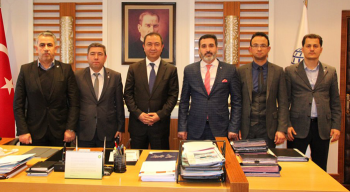 Ulaştırma Memur-Sen'den Udh Bakanlığı Müsteşarı Suat Hayri Akaya Ziyaret
