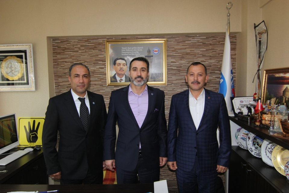 MEMUR-SEN KOCAELİ İL BAŞKANI AKKUŞ VE ELAZIĞ HAVALİMANI TEMSİLCİMİZ SENDİKAMIZI ZİYARET ETTİLER
