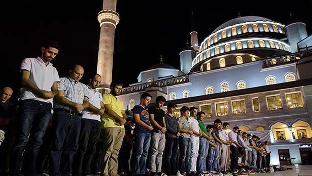 KADİR GECENİZ MÜBAREK OLSUN