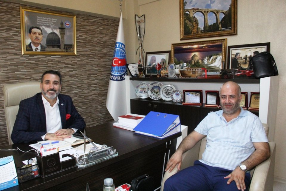 MERSİN İL TEMSİLCİSİ BİLAL TUMLUER GENEL BAŞKAN CANKESEN\'İ ZİYARET ETTİ