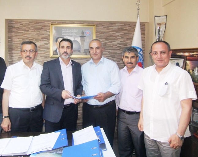 HAVA KURTARMA ve YANGIN GÖREVLİLERİ DERNEĞİ CANKESEN'E TALEPLERİNİ İLETTİ