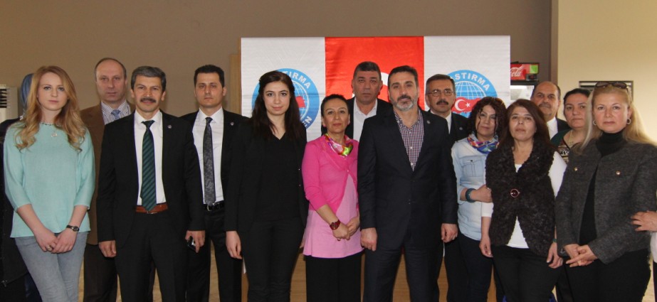 Cankesen, Ulaştırma Memur-Sen Kadın Kollarının Düzenlediği Toplantıya Katıldı