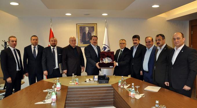 Memur-Sen'den Bakan Ağbal'a Hayırlı Olsun Ziyareti