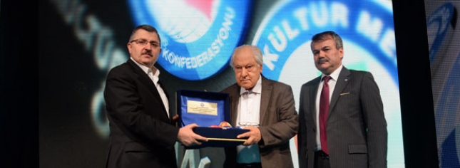 Gündoğdu: “Kültür ve Medeniyet Değerlerimize Sahip Çıkmalıyız”