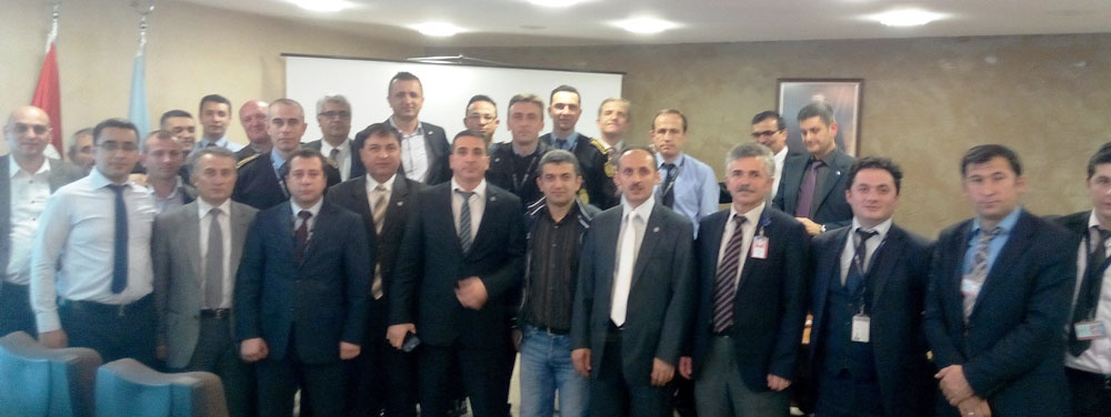 Cankesen Trabzon Havalimanı Çalışanlarıyla Bir Araya Geldi.